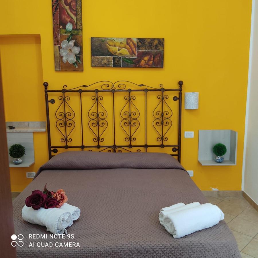 Villa Dolce Vita Rooms Castelluzzo Eksteriør billede