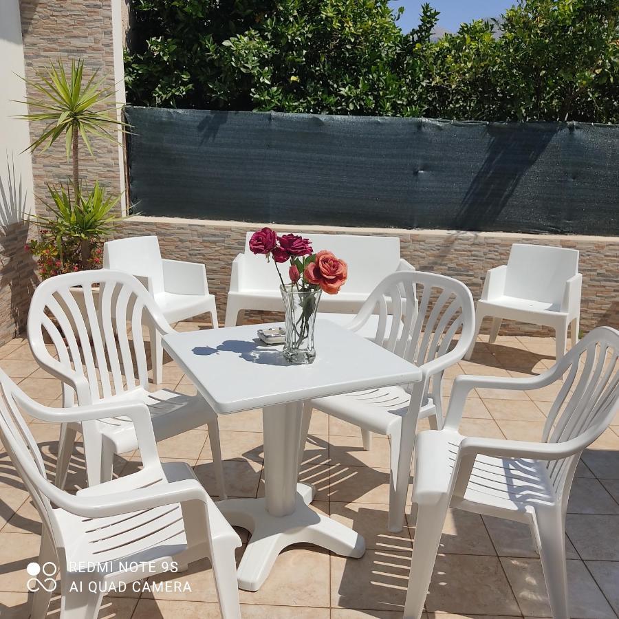 Villa Dolce Vita Rooms Castelluzzo Eksteriør billede