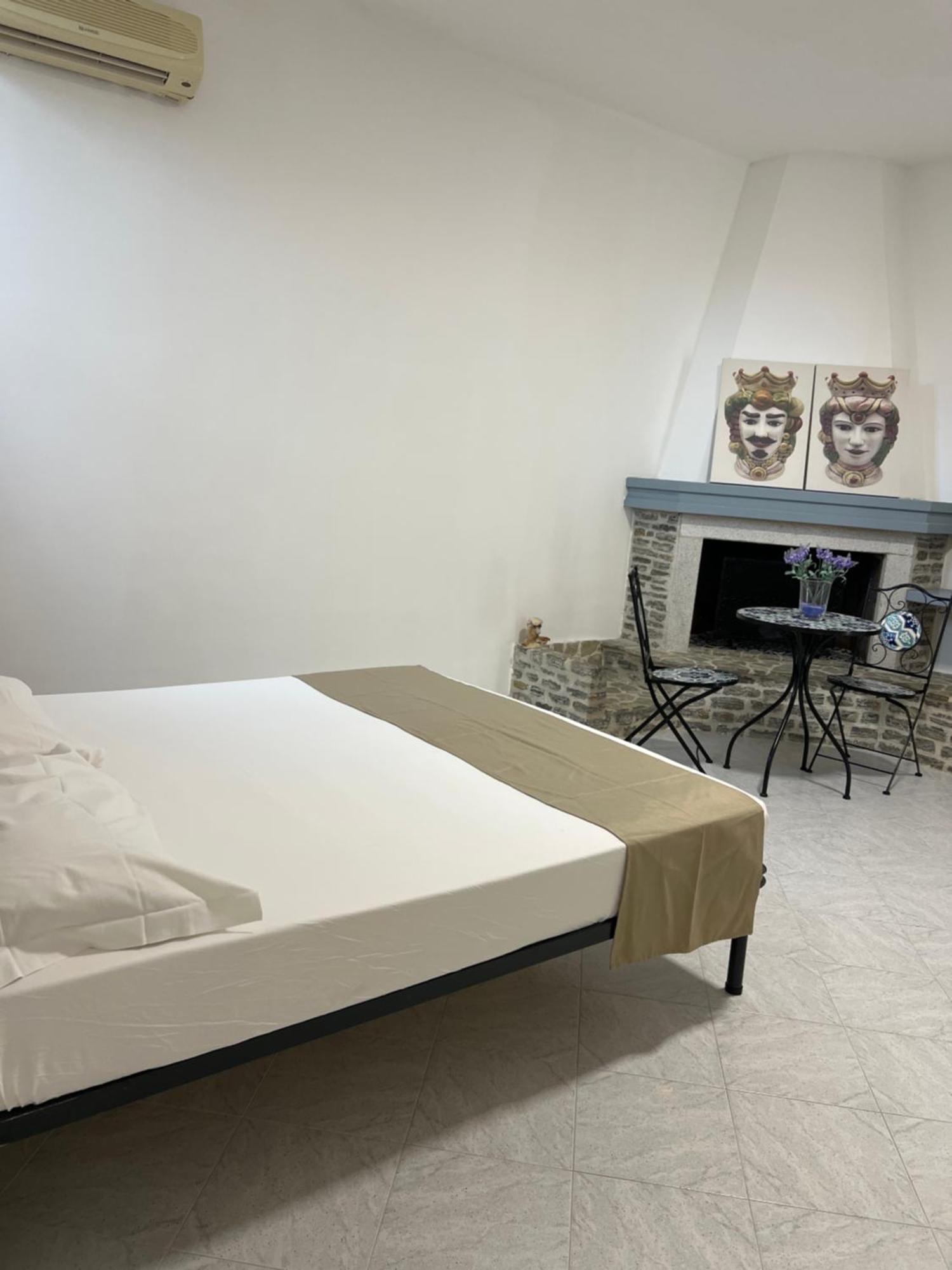 Villa Dolce Vita Rooms Castelluzzo Eksteriør billede